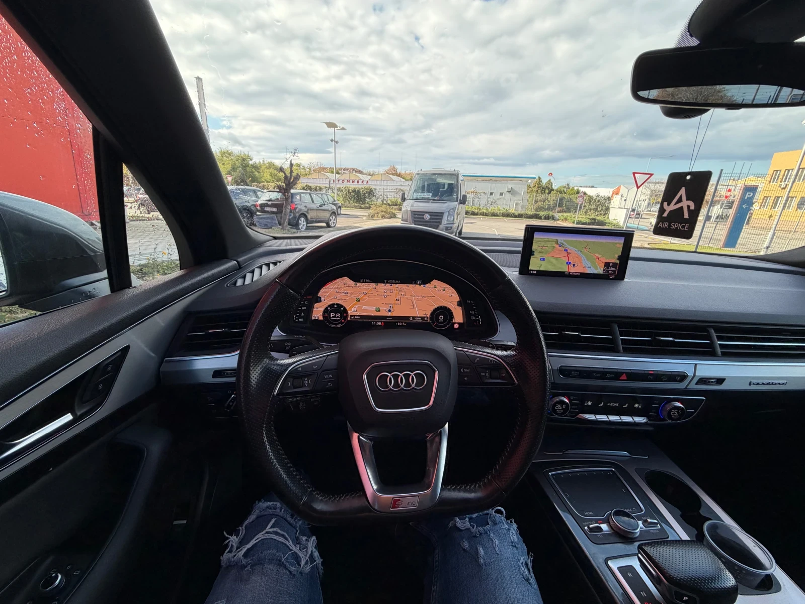 Audi Q7 138хКМ* БАРТЕР* 3.0TDI* Панорама* 7места* Дигитал | Mobile.bg — изображение 13