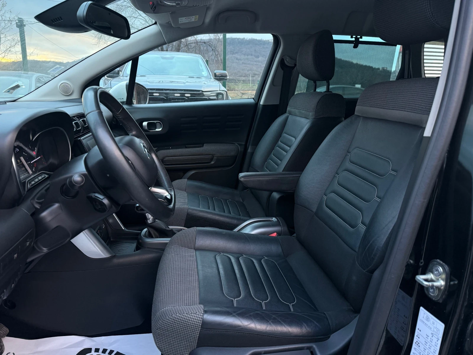 Citroen C3 Aircross 1.2 Head-up HIFI Navi Carpley - изображение 10