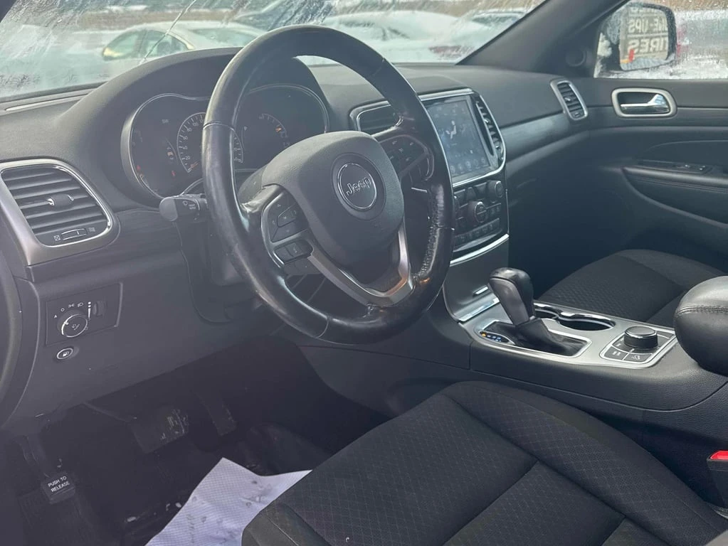 Jeep Grand cherokee * Laredo * CARFAX * ДВА КЛЮЧА* ПОДГРЕВ*  - изображение 5