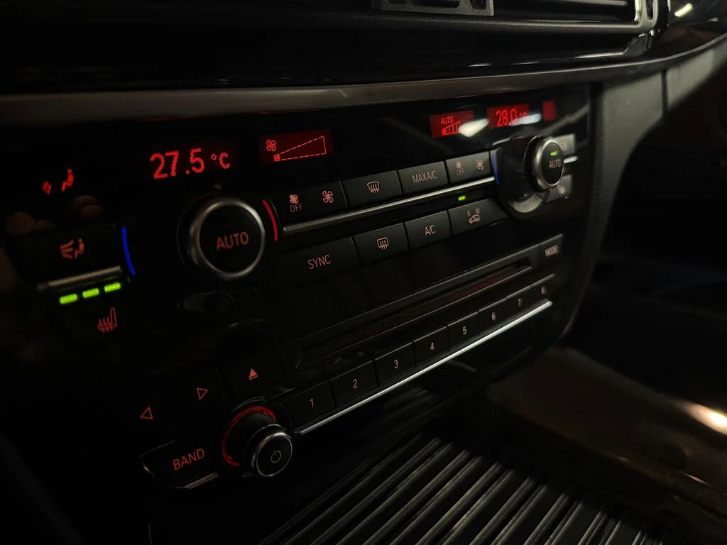 BMW X5 d X-DRIVE* HEAD-UP* 360CAM* АвтоКредит(ЦЕНА ДО БГ) - изображение 6