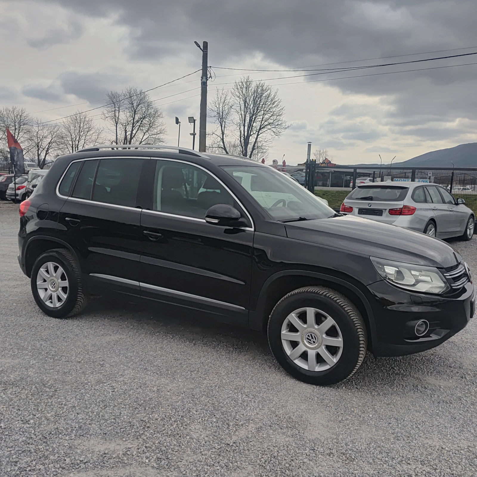 VW Tiguan 2, 0TDI 4X4, снимка 2 - Автомобили и джипове - 53922933