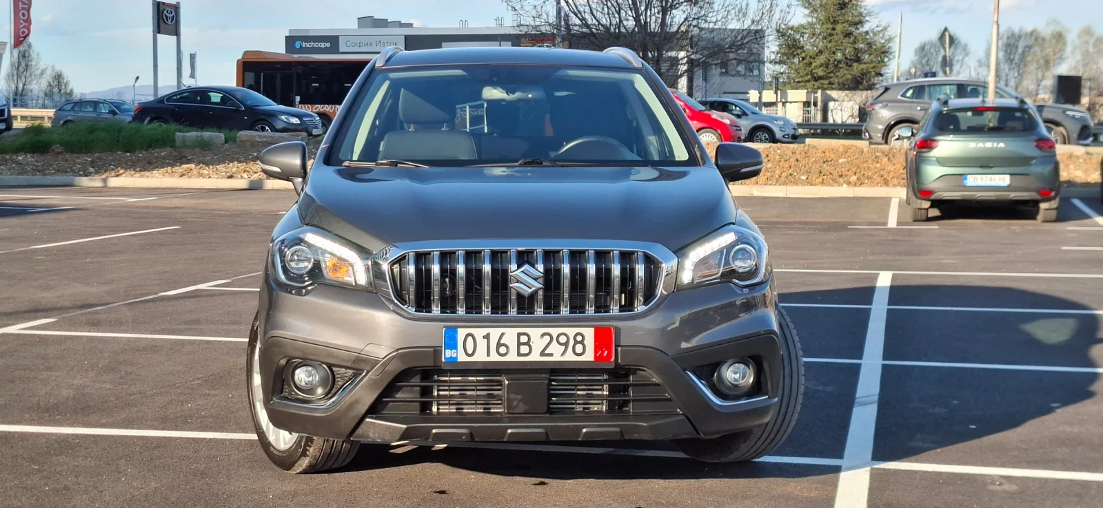 Suzuki SX4 S-Cross 1.4Turbo Facelift 4x4 Лед 113000   Почти нова Кола, снимка 2 - Автомобили и джипове - 54127282