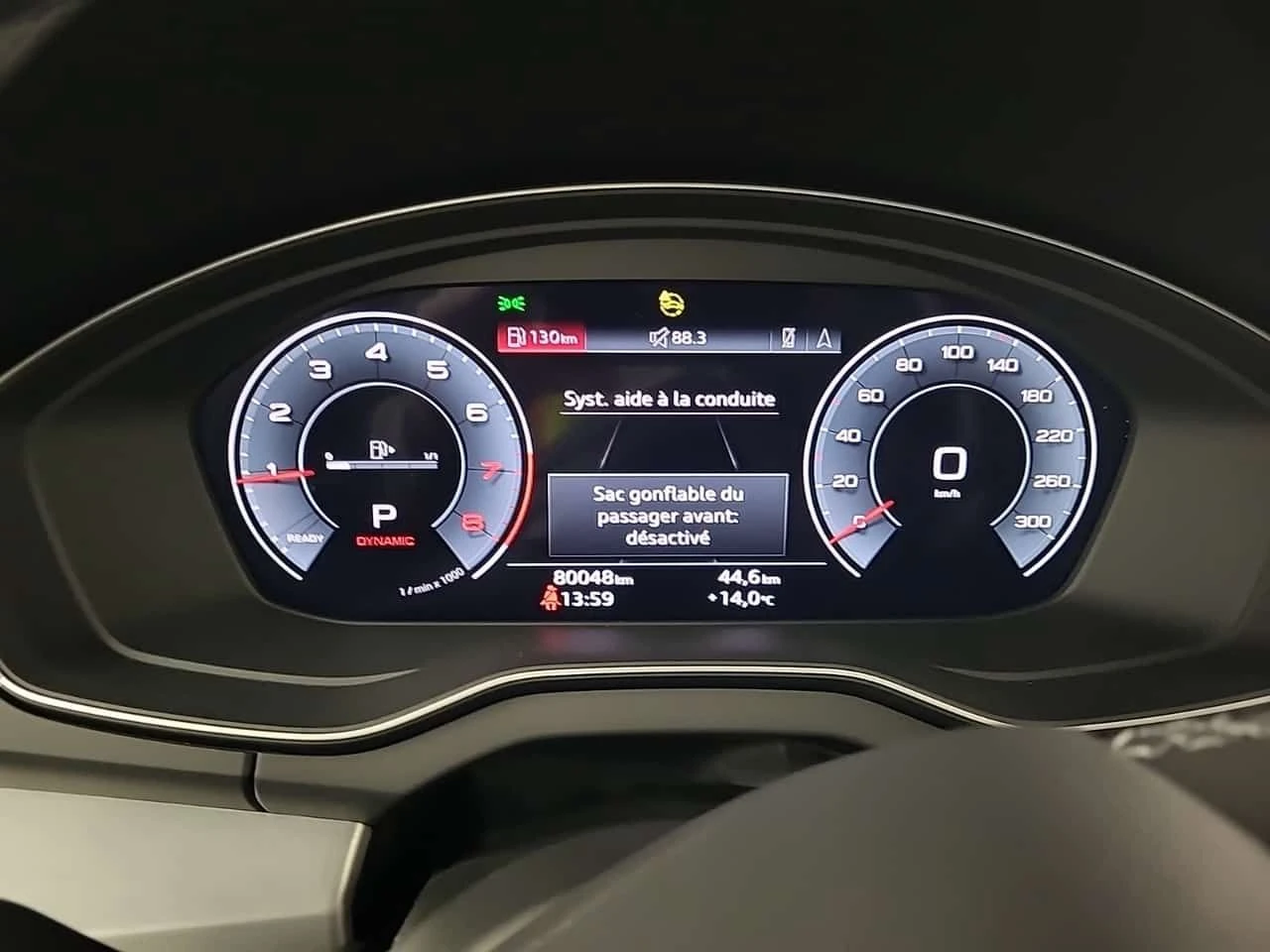 Audi Q5  | PROGRESSIV | DISTRONIC | PANO | 2 КЛЮЧА , снимка 11 - Автомобили и джипове - 54678596