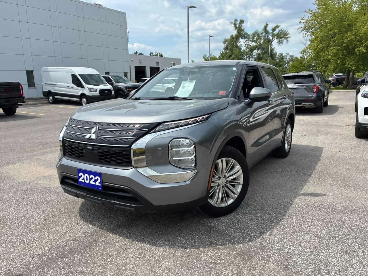 Mitsubishi Outlander * ES * ЛИЦЕНЗИРАН ДИЛЪР * АВТОКРЕДИТ