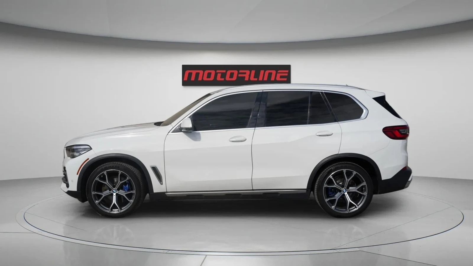 BMW X5 xDrive40i xLine | Панорама | HUD | Harman Kardon |, снимка 6 - Автомобили и джипове - 54856797