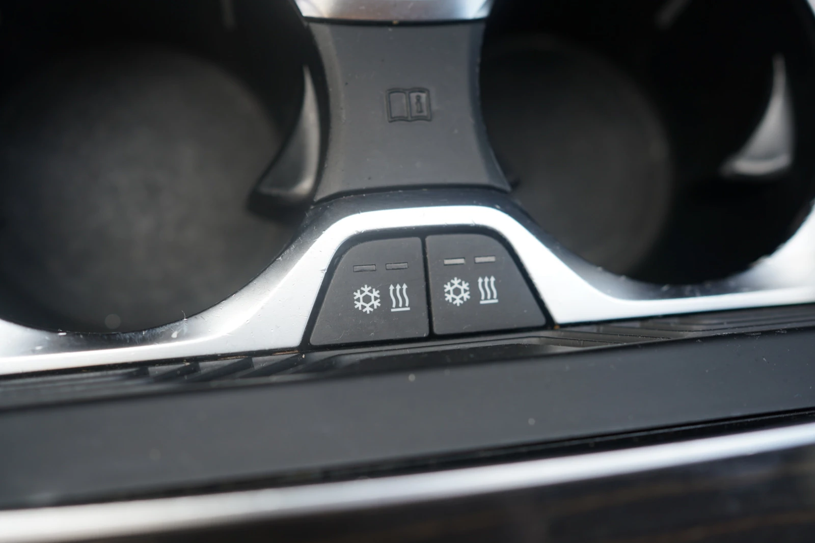 BMW X5 xDrive40i xLine | Панорама | HUD | Harman Kardon |, снимка 17 - Автомобили и джипове - 54856797