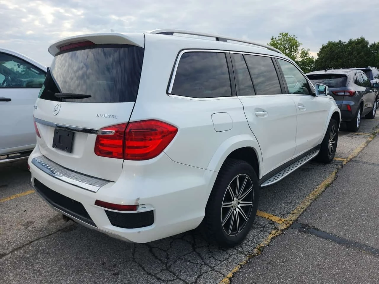 Mercedes-Benz GL * 4matic 4dr 350 Bluetec * CARFAX * ЦЕНА ДО БГ, снимка 3 - Автомобили и джипове - 55036693
