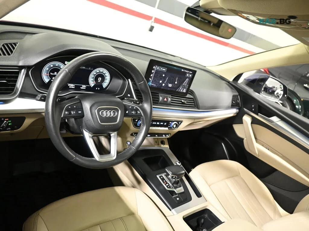 Audi Q5 Ambient * Панорама * АвтоКредит (ЦЕНА ДО БГ), снимка 10 - Автомобили и джипове - 56135040