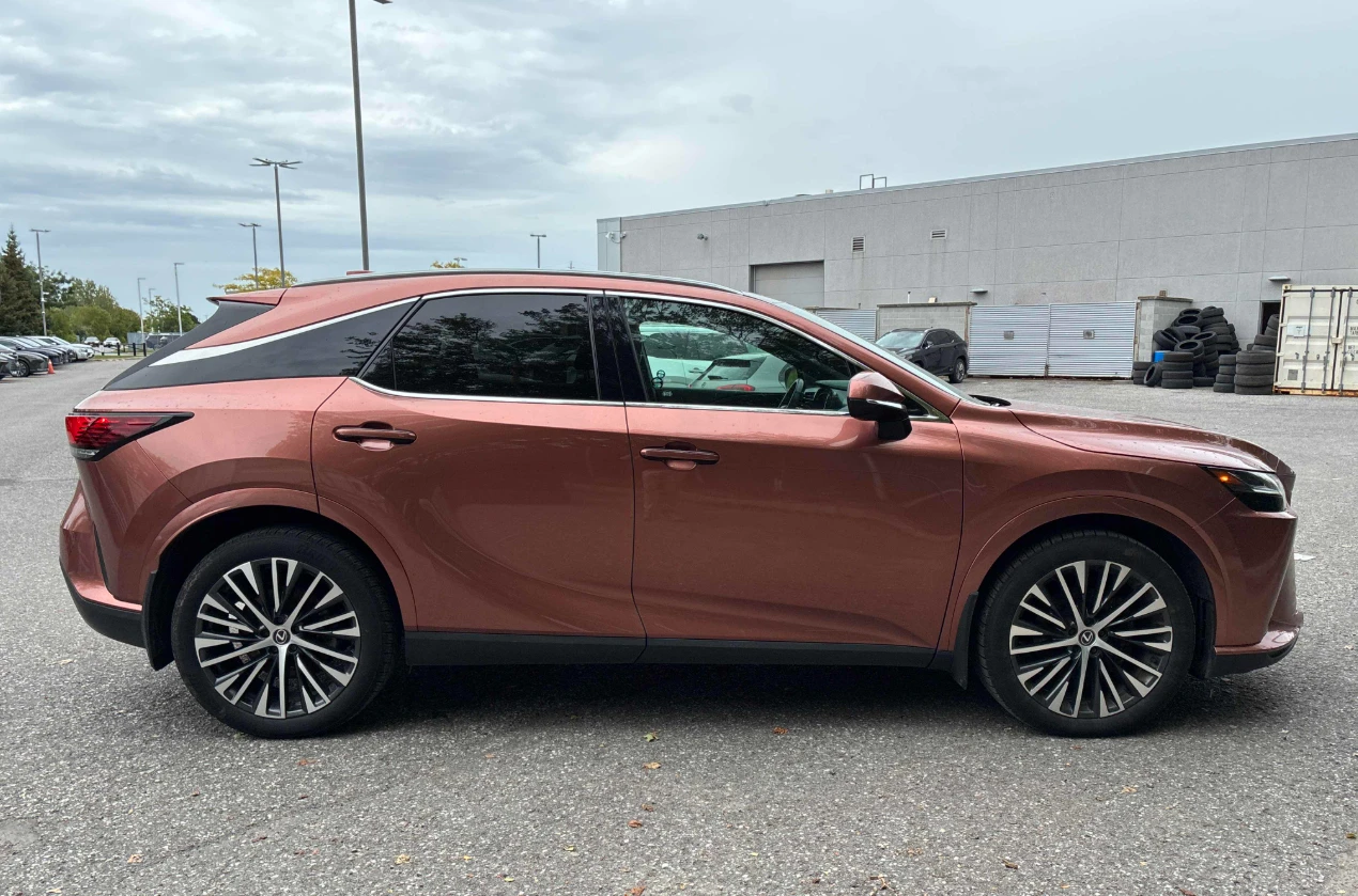 Lexus RX 350h AWD* 55к км* 360VIEW* ПАНО* ADAPTIVE CRUISE CONTRO, снимка 4 - Автомобили и джипове - 56191128
