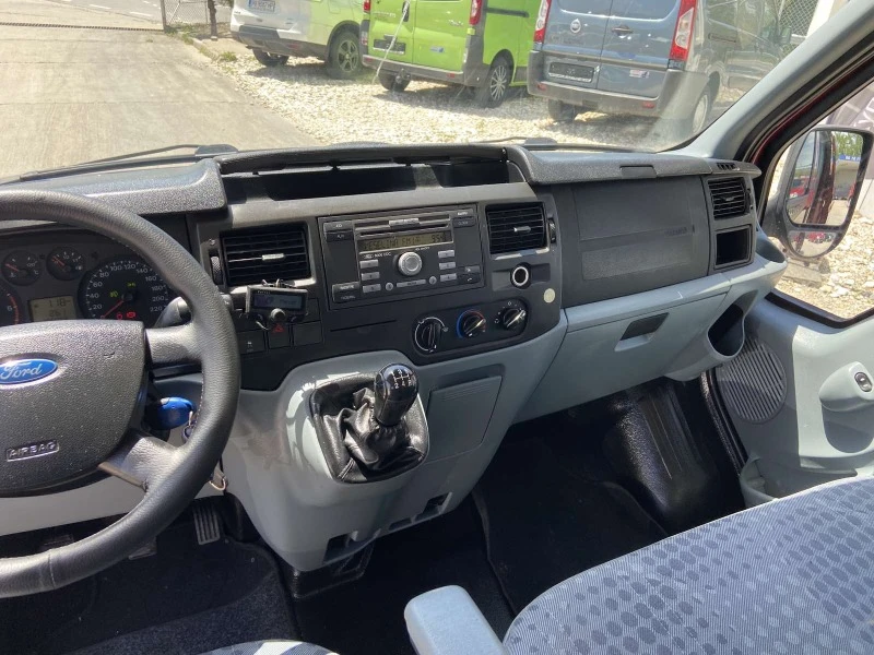 Ford Transit 6местен KLIMA, снимка 9 - Бусове и автобуси - 46051836