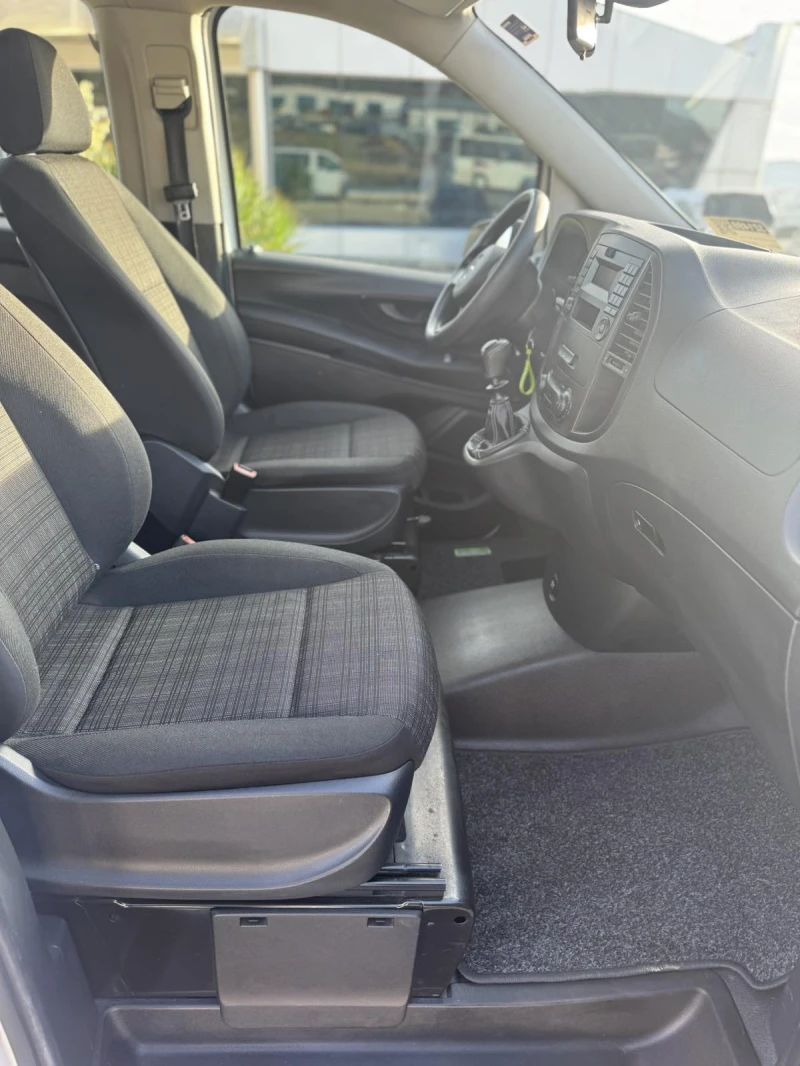Mercedes-Benz Vito 109CDI Tourer XXL/2броя/Клима, снимка 11 - Бусове и автобуси - 52388067