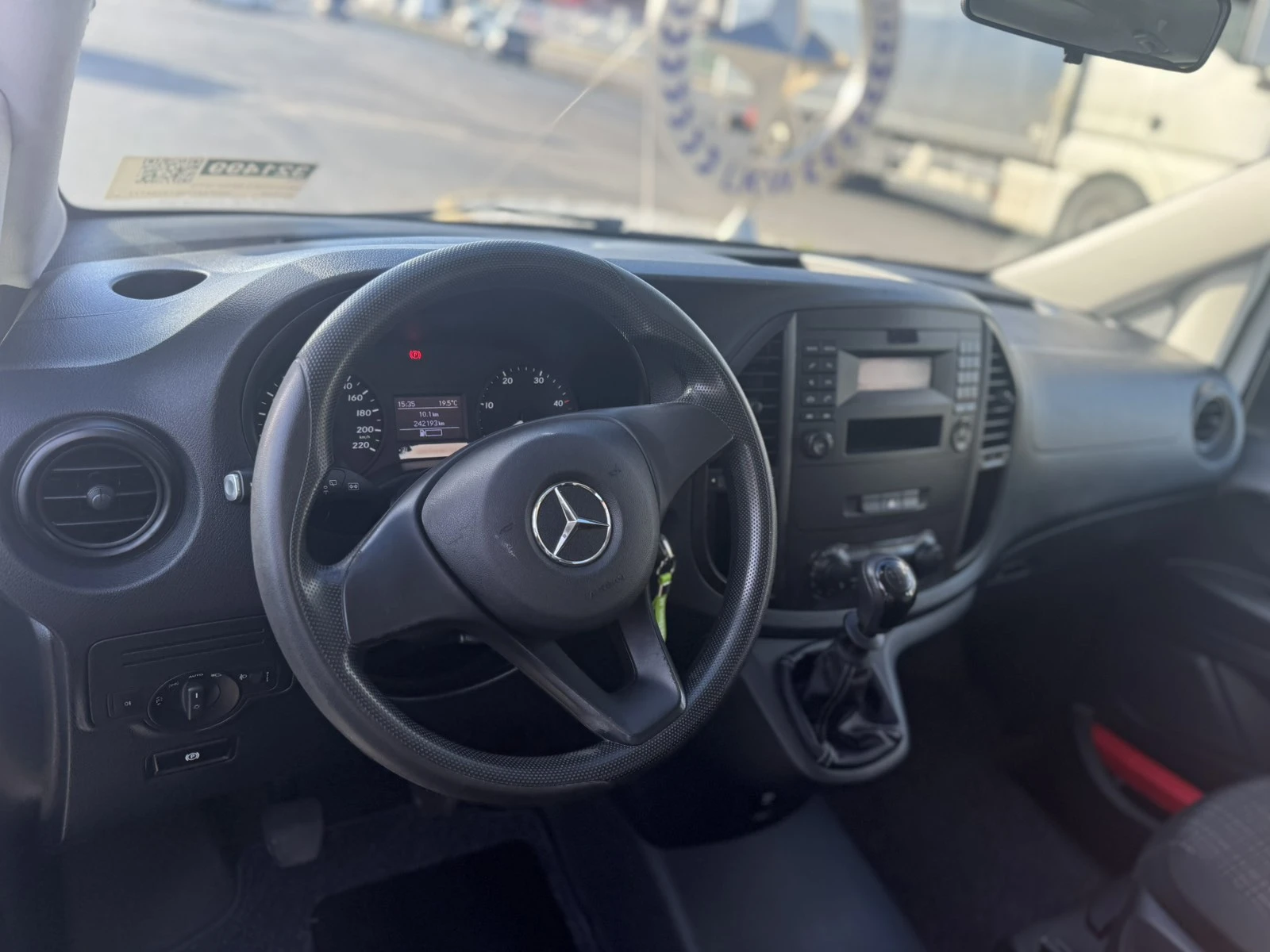 Mercedes-Benz Vito 109CDI Tourer XXL/2броя/Клима - изображение 8