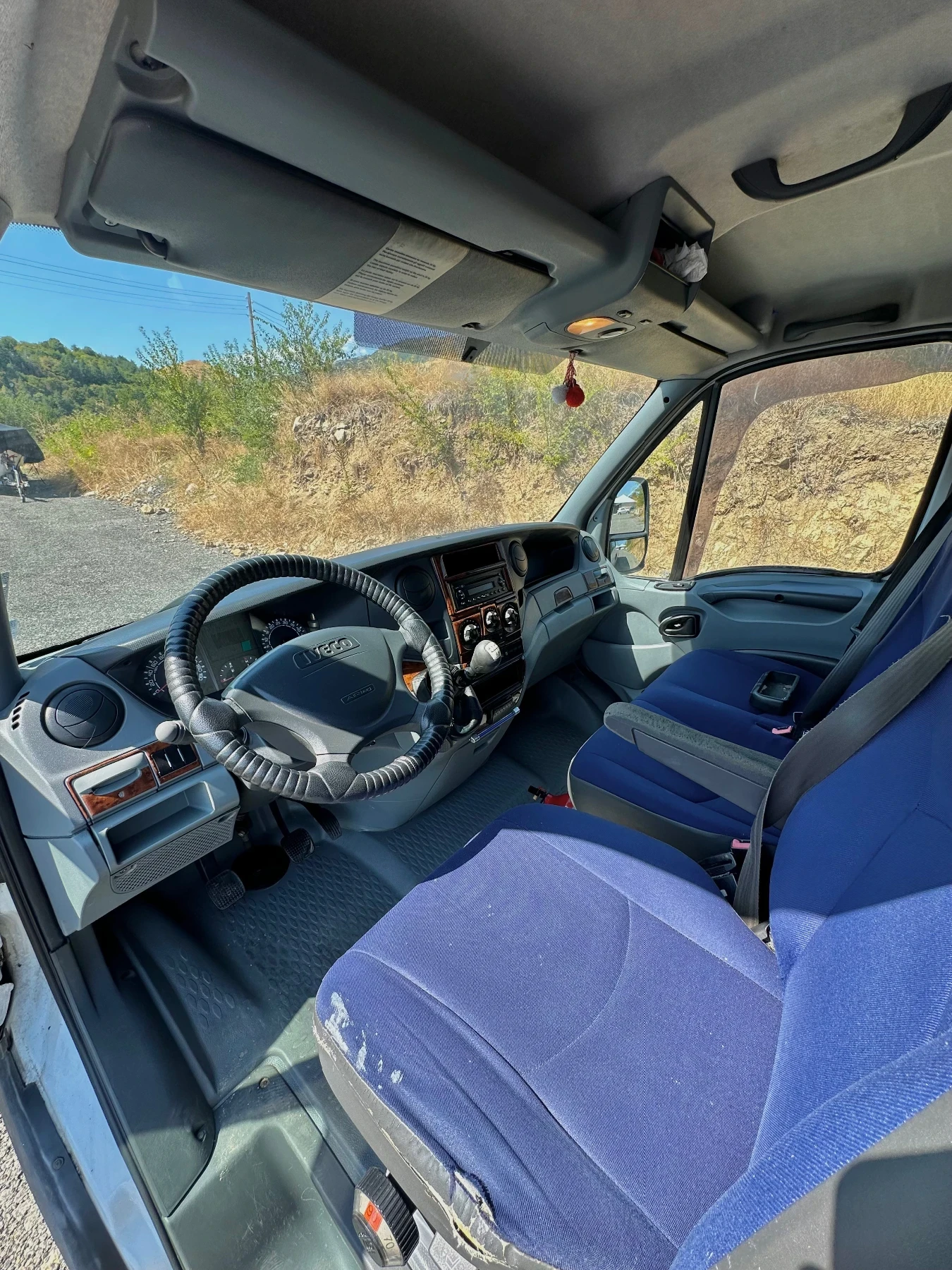 Iveco Daily 3.0HPI * 35C15* | 4.70м. | Двойна гума | Kлиматик , снимка 6 - Бусове и автобуси - 56019844