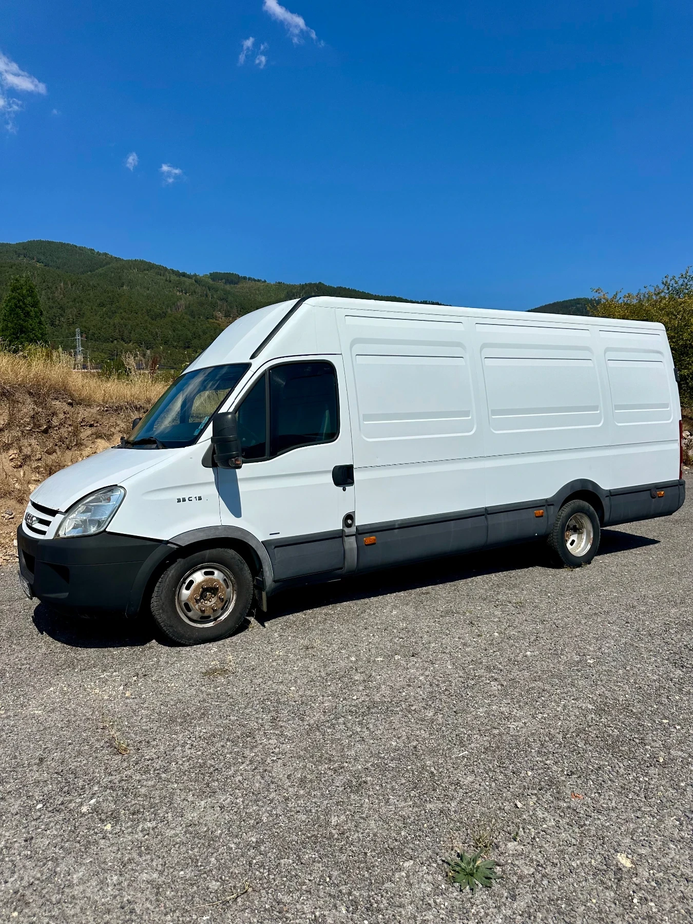 Iveco Daily 3.0HPI * 35C15* | 4.70м. | Двойна гума | Kлиматик , снимка 4 - Бусове и автобуси - 56019844