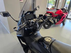 Yamaha T-max 560ie, ABS-TCS, Keyless, 2023г., снимка 11