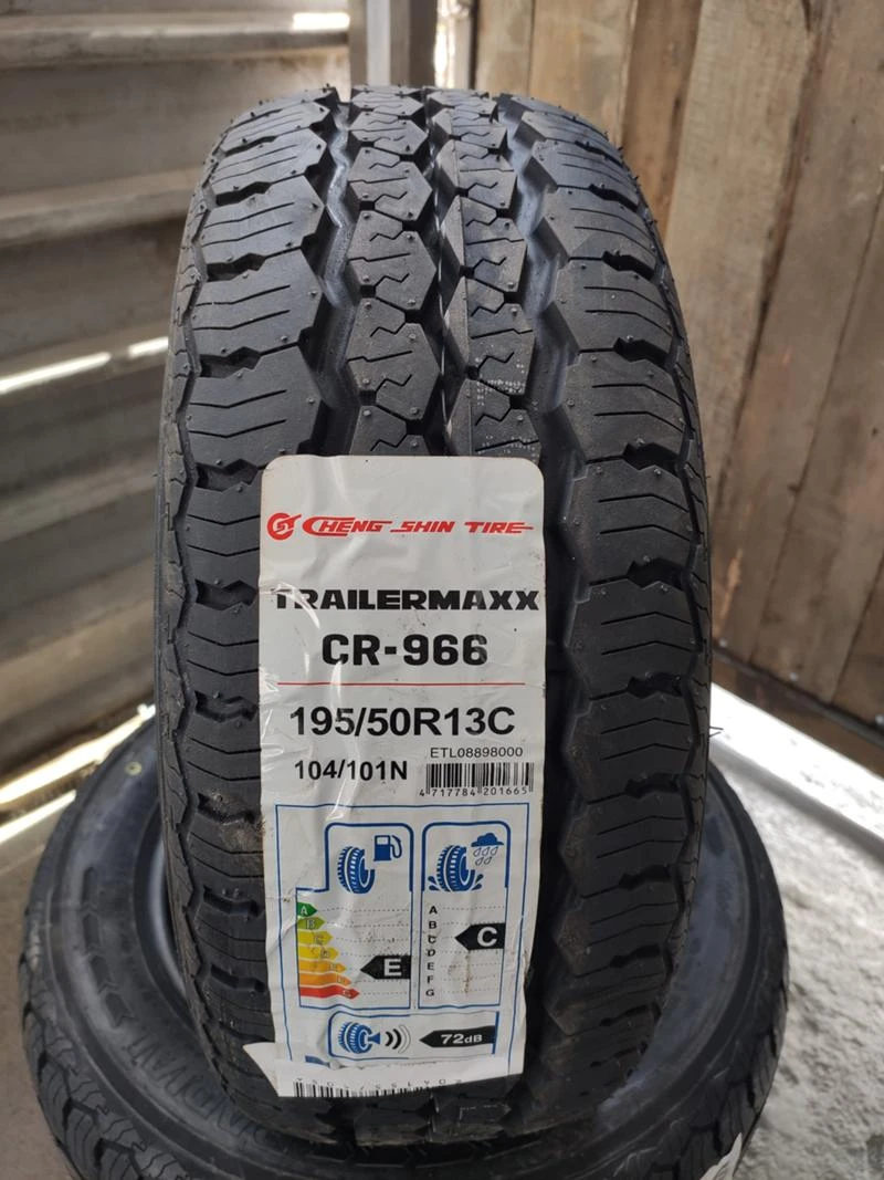 Гуми Летни 195/50R13, снимка 1 - Гуми и джанти - 28505044