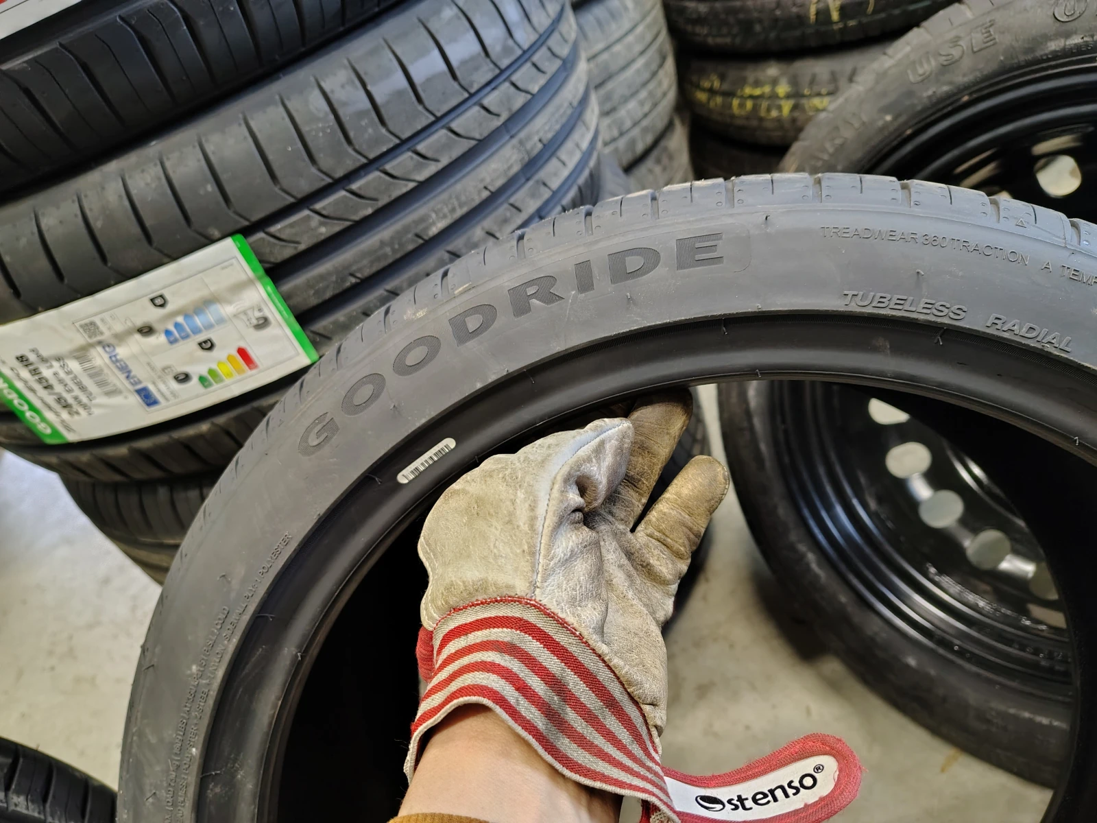  265/35R18 | Mobile.bg   6