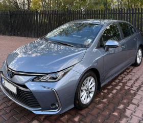 Toyota Corolla 1.8 Executive / в Гаранция , снимка 1