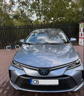 Toyota Corolla 1.8 Executive / в Гаранция , снимка 3