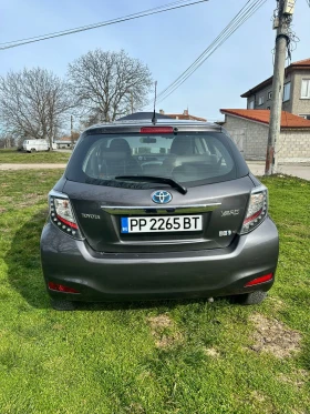Toyota Yaris Toyota Yaris 1.5 Hybrid, Автоматик, Камера, Навига, снимка 3