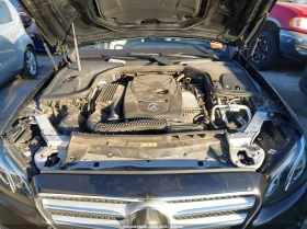 Mercedes-Benz E 300 2l 4Matic, снимка 10