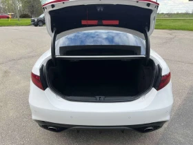 Alfa Romeo Giulia * Q4 * ПОДГРЕВ * NAVI * ZF8, снимка 13