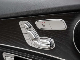 Mercedes-Benz C 300 4MATIC * CARFAX * ФИКСИРАНА ЦЕНА ДО БГ * , снимка 11