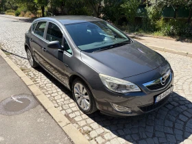 Opel Astra ASTRA J 1.4T с ГАЗ, снимка 2