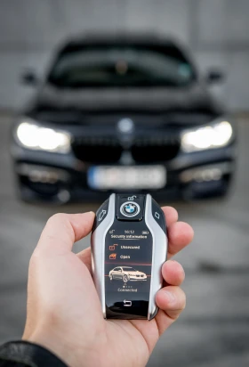 BMW 750 LONG, Xdrive, Mpacket, Softclose, Carplay, ОБСЛУЖЕ, снимка 6