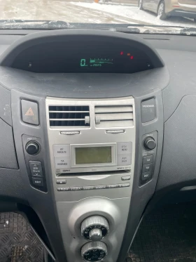 Toyota Auris 1.4 д4д 90 кс 🔝 - 1010 € / 1975.39 лв. - 73459475 10