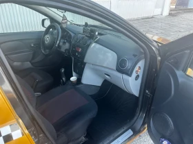 Dacia Sandero 1, 2 газ - 2650 € / 5182.95 лв. - 66114703 5