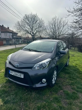 Toyota Yaris Toyota Yaris 1.5 Hybrid, Автоматик, Камера, Навига