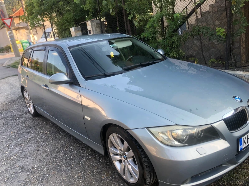 BMW 320 2.0, снимка 2 - Автомобили и джипове - 48743246