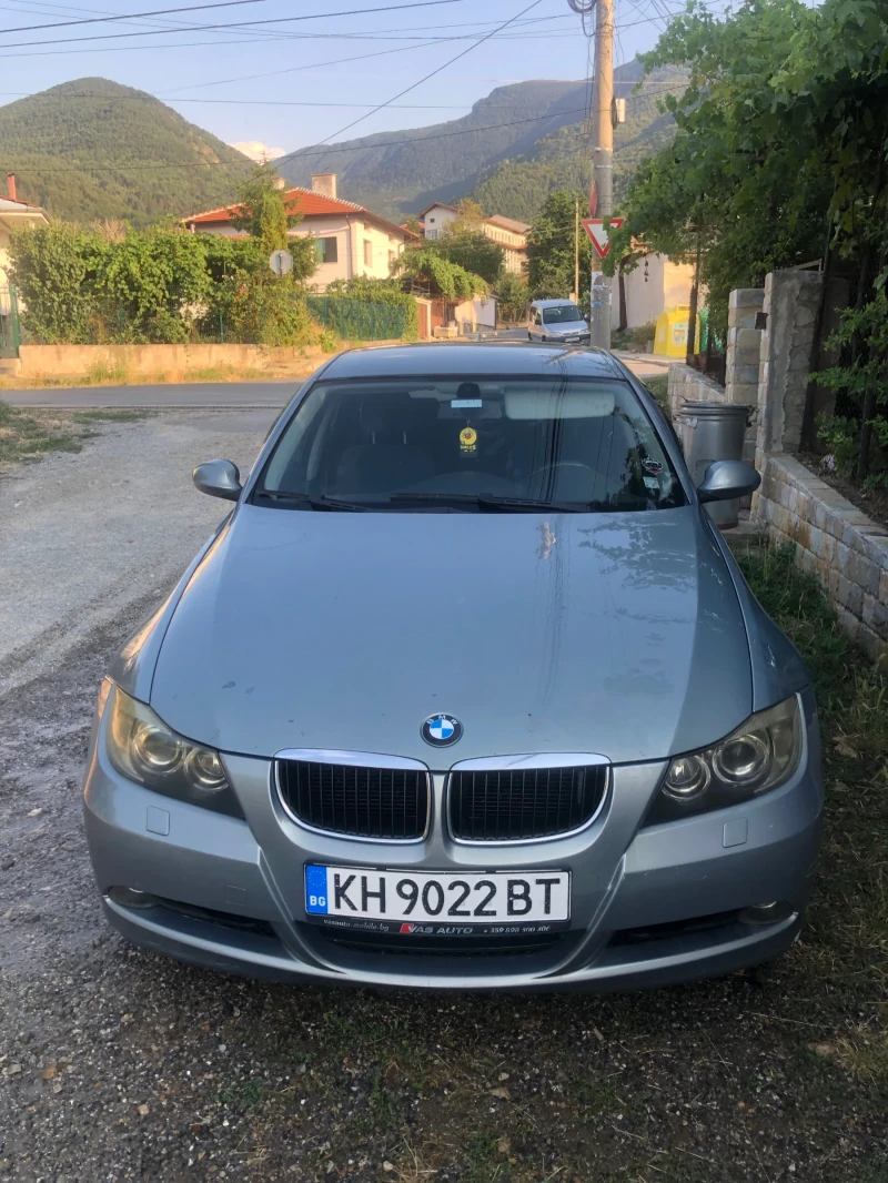 BMW 320 2.0, снимка 1 - Автомобили и джипове - 48743246