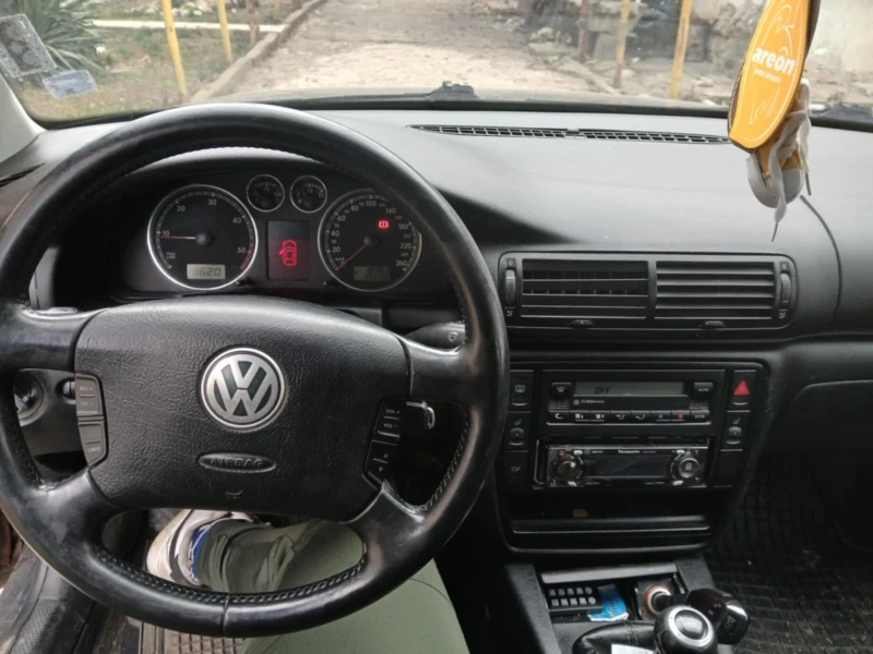 VW Passat 4x4, снимка 2 - Автомобили и джипове - 48998713