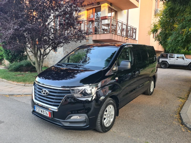 Hyundai Starex GRAND STAREX 2.5 CRDI VGT 5-SEATER