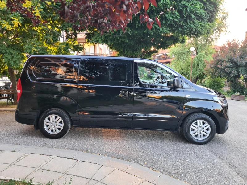 Hyundai Starex GRAND STAREX 2.5 CRDI VGT 5-SEATER, снимка 6 - Автомобили и джипове - 50801583