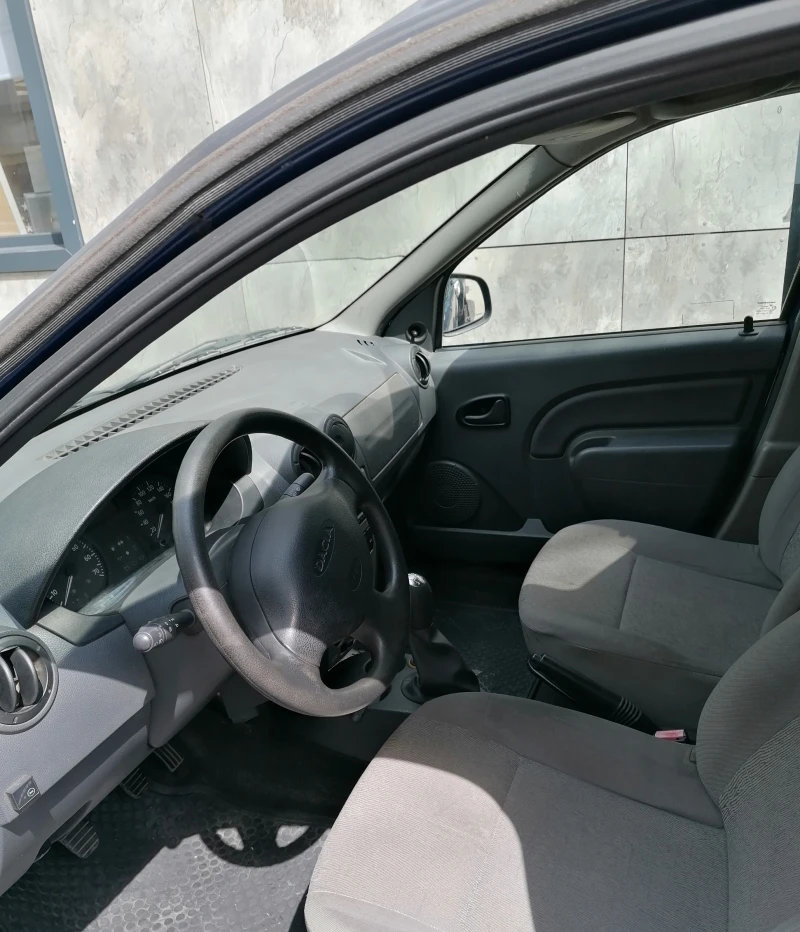 Dacia Logan, снимка 2 - Автомобили и джипове - 51986397