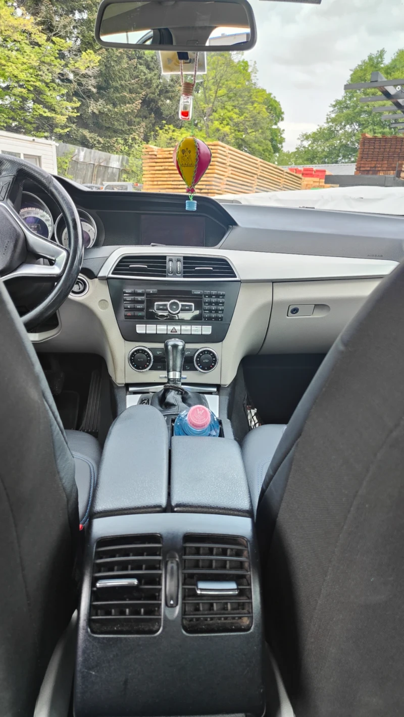 Mercedes-Benz C 250 Avantgarde Facelift Aut. Navi Comand, снимка 7 - Автомобили и джипове - 52032139
