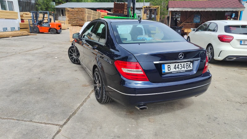 Mercedes-Benz C 250 Avantgarde Facelift Aut. Navi Comand, снимка 4 - Автомобили и джипове - 52032139