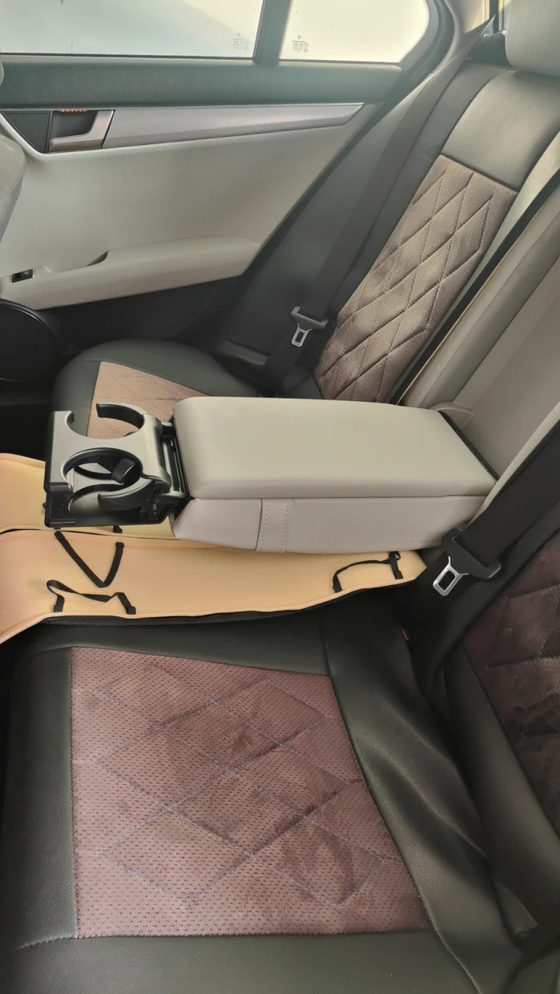 Mercedes-Benz C 250 Avantgarde Facelift Aut. Navi Comand, снимка 6 - Автомобили и джипове - 52032139