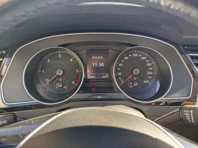 VW Passat B 8 Comfort line, снимка 12 - Автомобили и джипове - 52256413