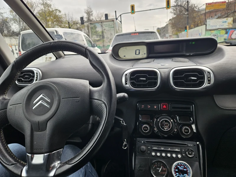 Citroen C3 Picasso 1.6 , снимка 5 - Автомобили и джипове - 52513372