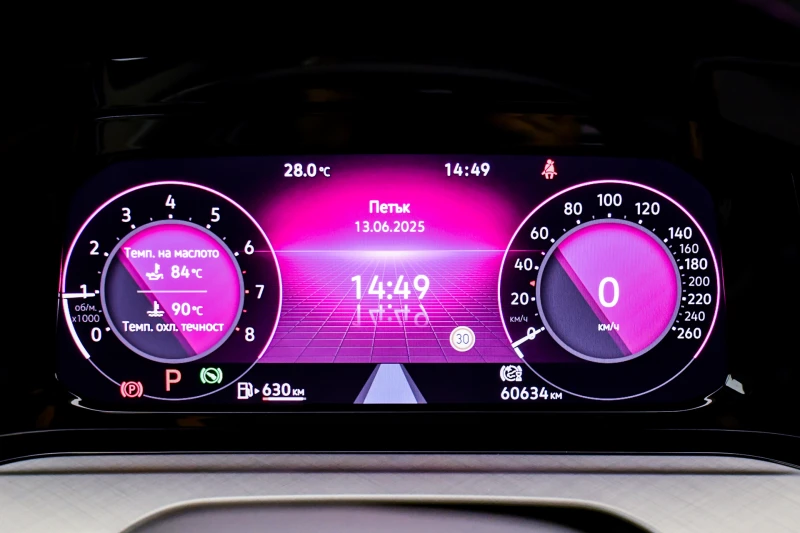 VW Golf 1.5eTSI, снимка 13 - Автомобили и джипове - 52679498