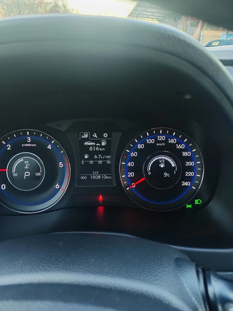 Hyundai I40 1.7, 140к.с. ТОП , снимка 13 - Автомобили и джипове - 52906467