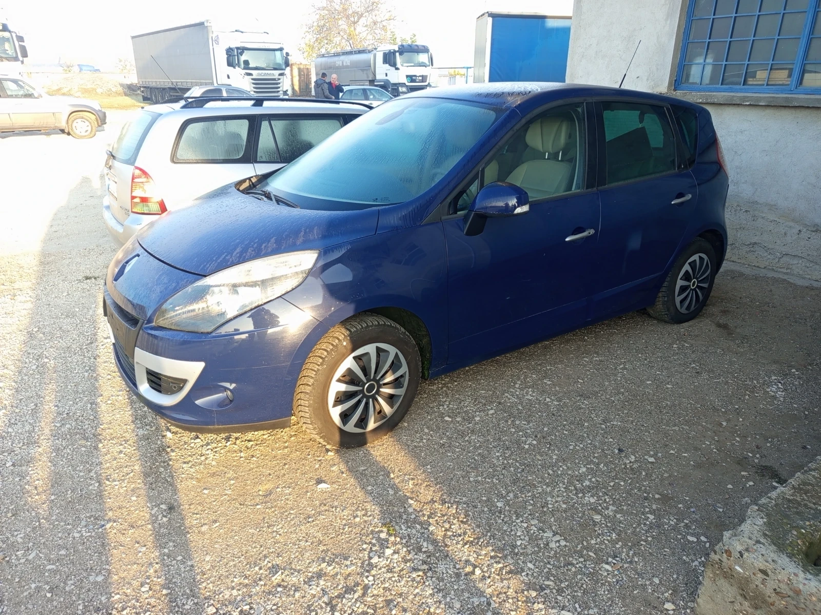Renault Scenic 1.5 кожа нави, снимка 1