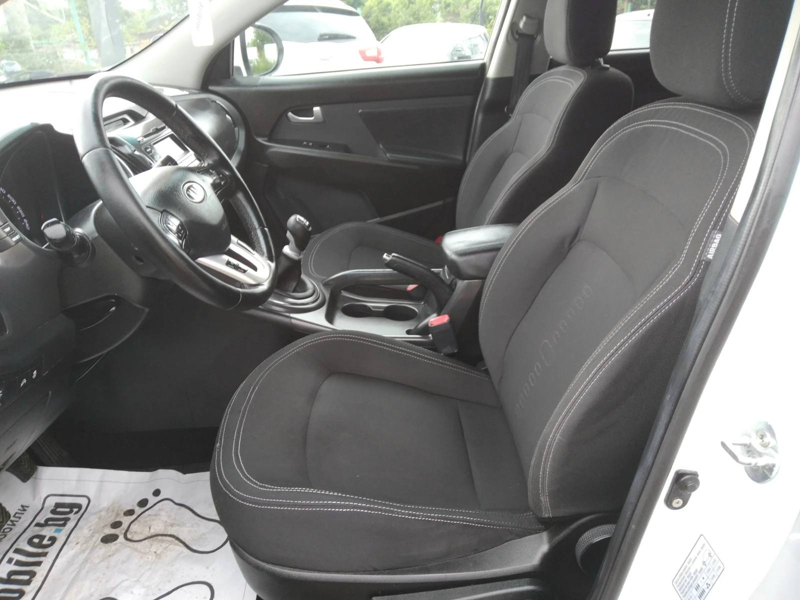 Kia Sportage 1.7-CRDI-116к.с;СТЪКЛЕН ТАВАН;АВТОПИЛОТ;ПАРКТРОНИК - изображение 7