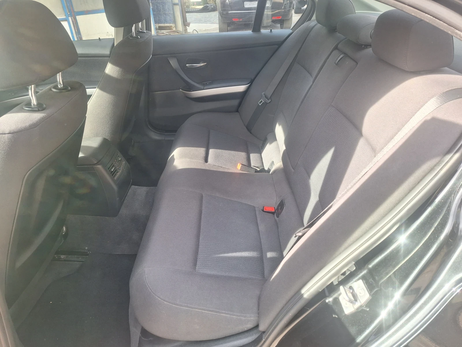 BMW 320 2.0D 184kc. 6ck. Face Lift | Mobile.bg — изображение 11