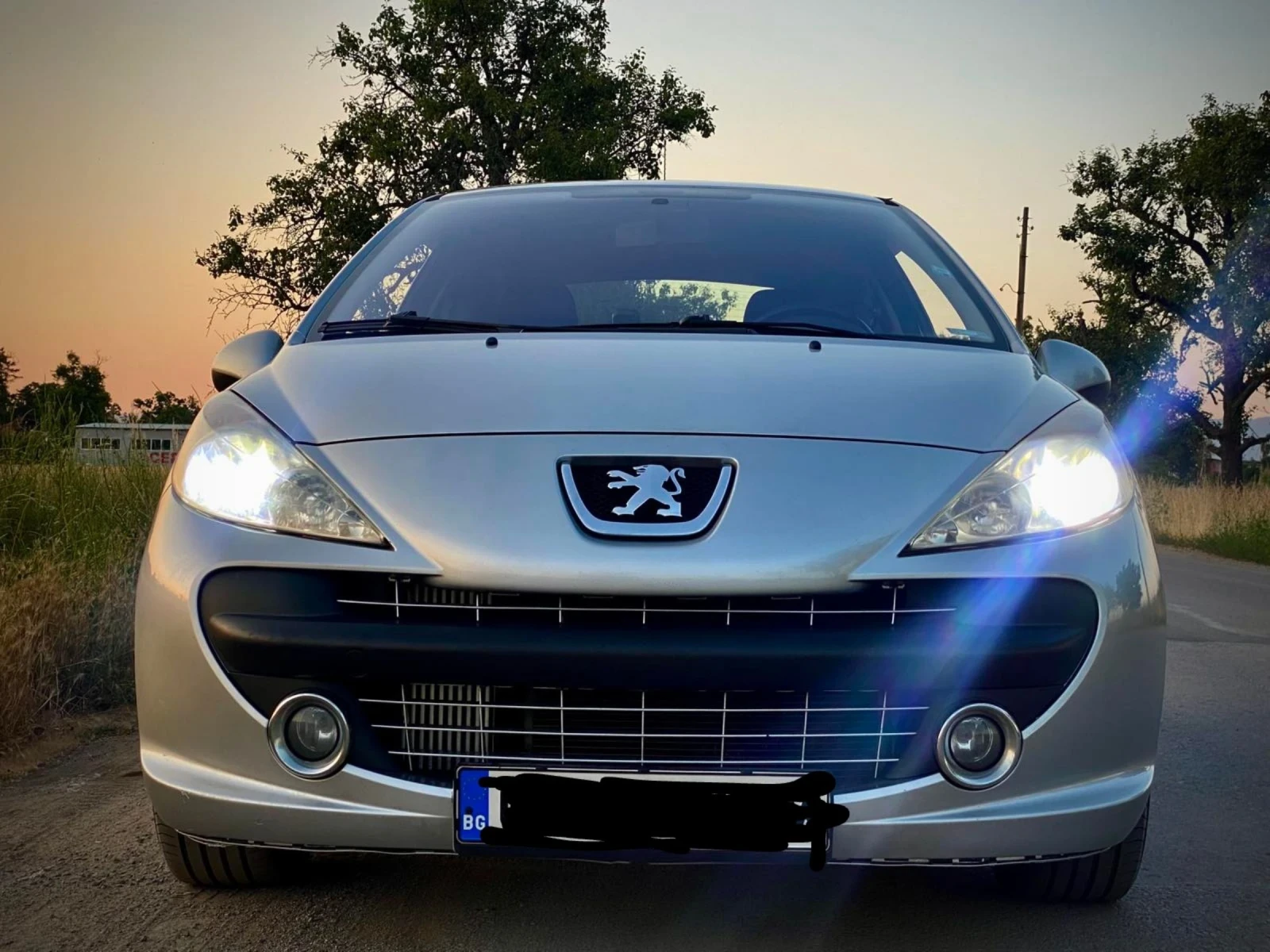 Peugeot 207 1.6 HDI/109к.с. - изображение 3