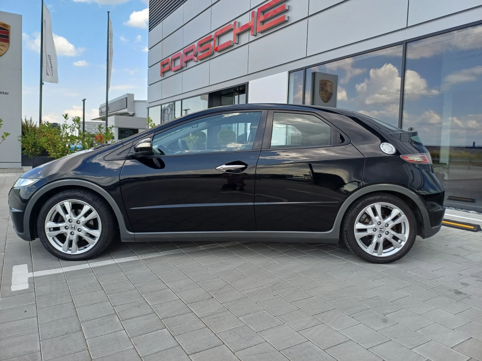 Honda Civic Facelift i-VTEC - изображение 5